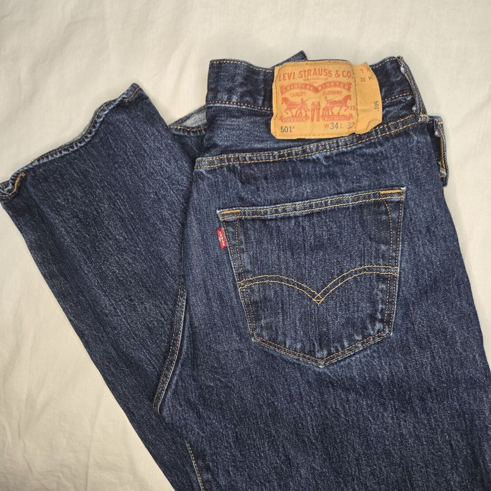 Levi's 501 Jeans Measures 32x30 Blue Dark Wash Denim Western Casual Button Fly